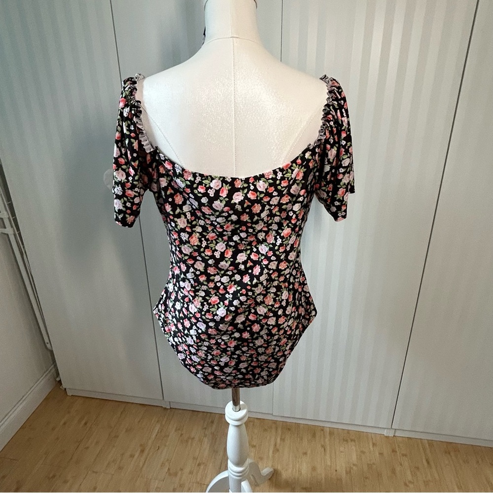 Black and floral one piece swim or bodysuit with matching hair tie Size 2X - Picture 3 of 6